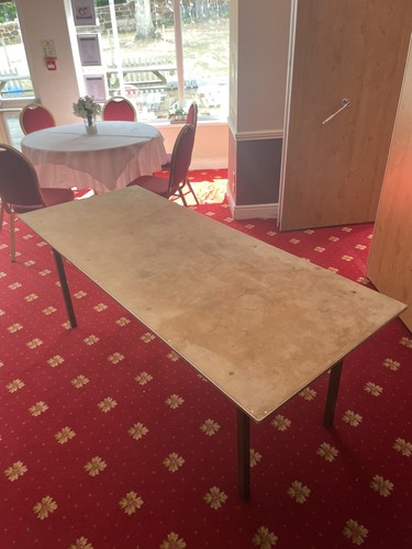 Banqueting burgess - 6, 6'